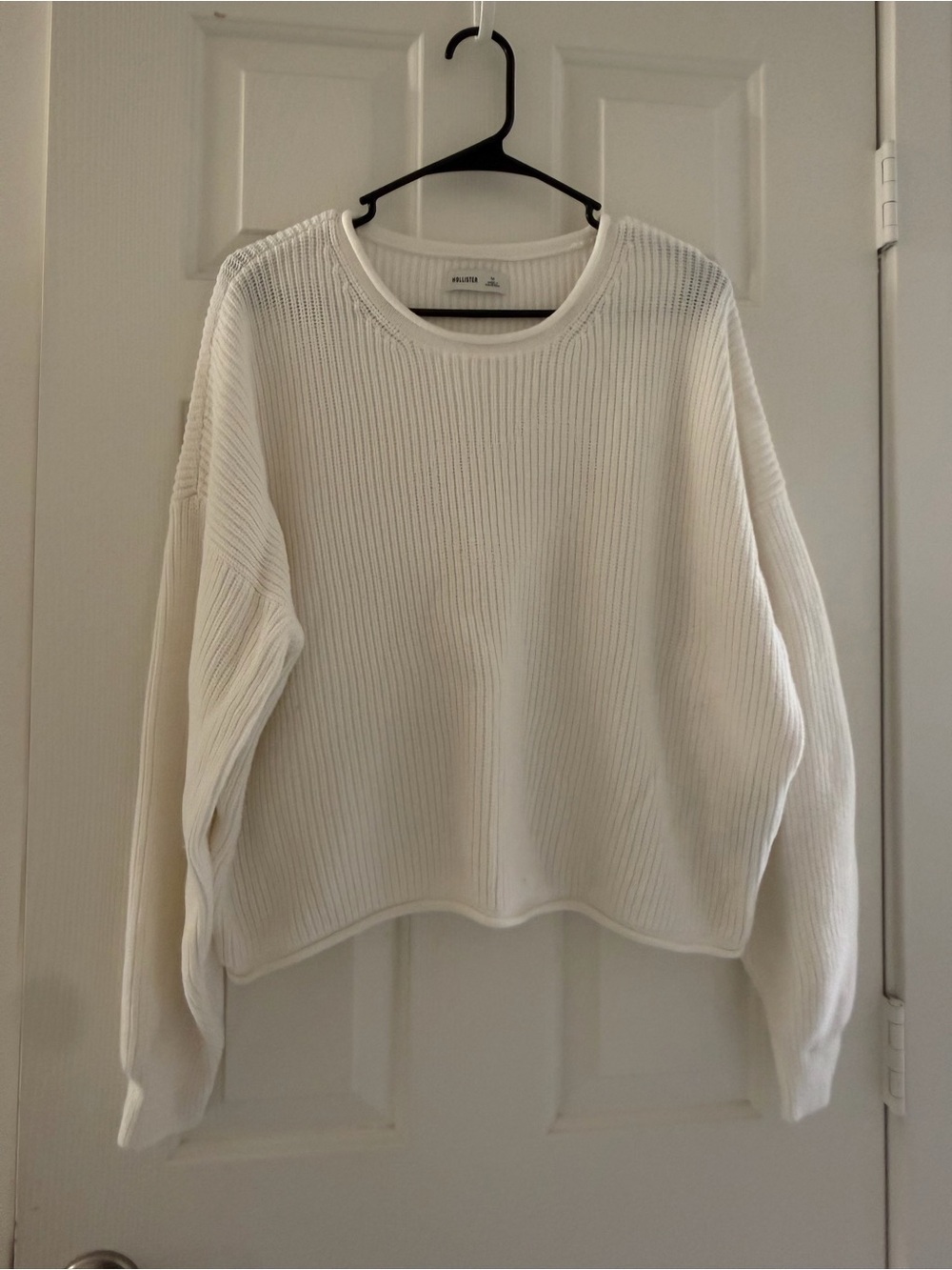 Hollister Ribbed Off White Crewneck Sweater Size M